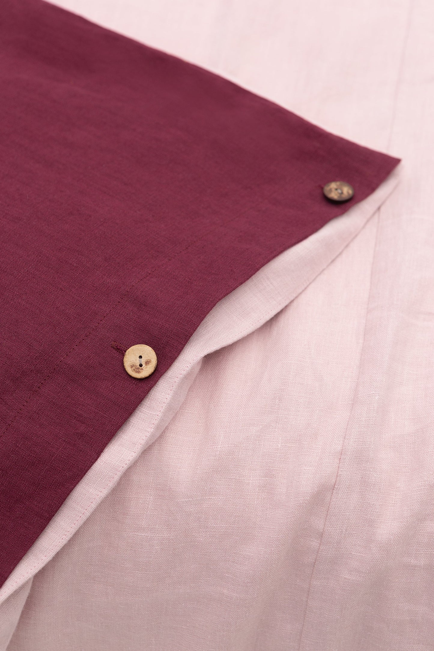 Dark Plum and Pale Pink double side linen bedding set, two tones - Lorena Segura Design Lorena Segura Design