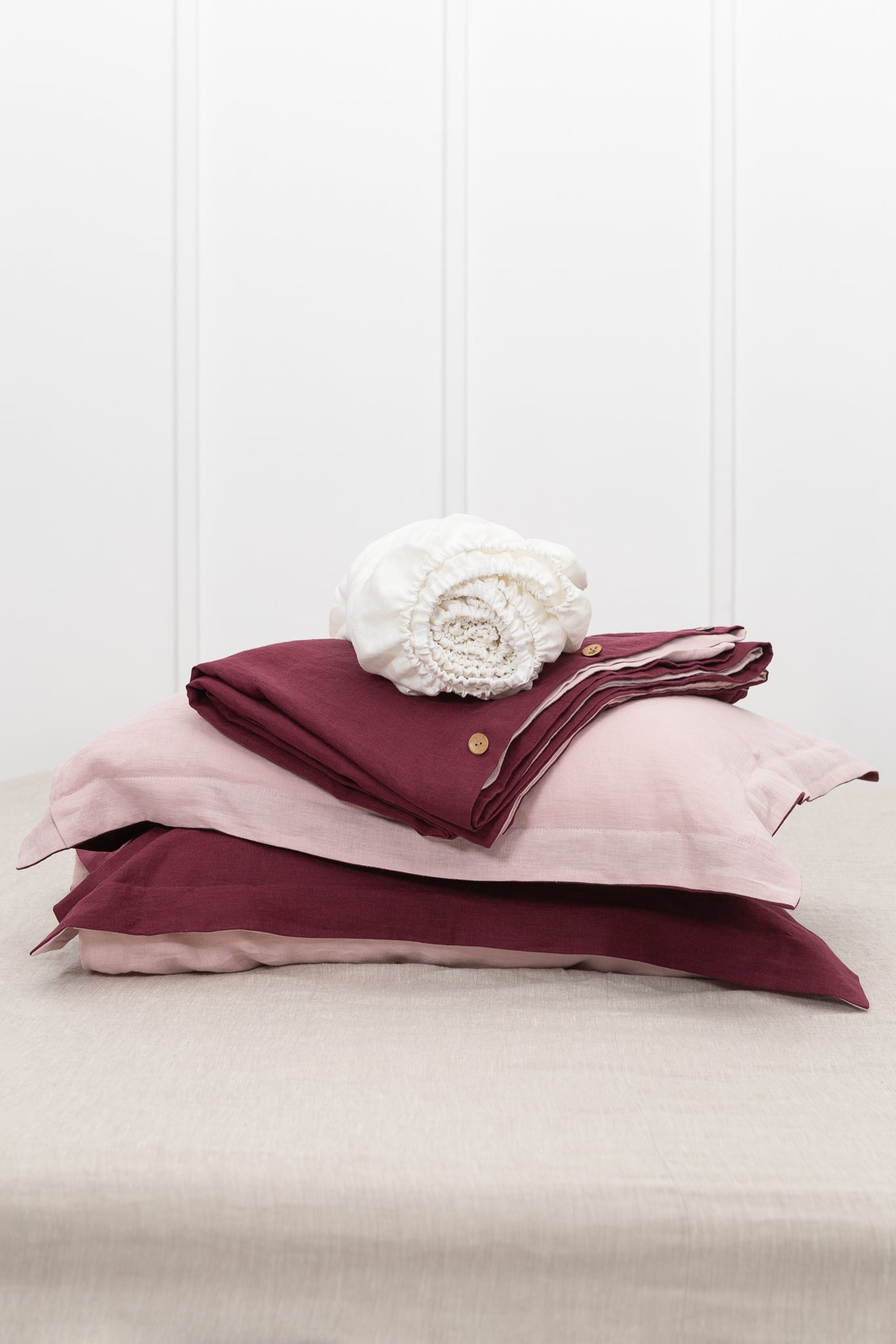 Dark Plum and Pale Pink double side linen bedding set, two tones - Lorena Segura Design Lorena Segura Design