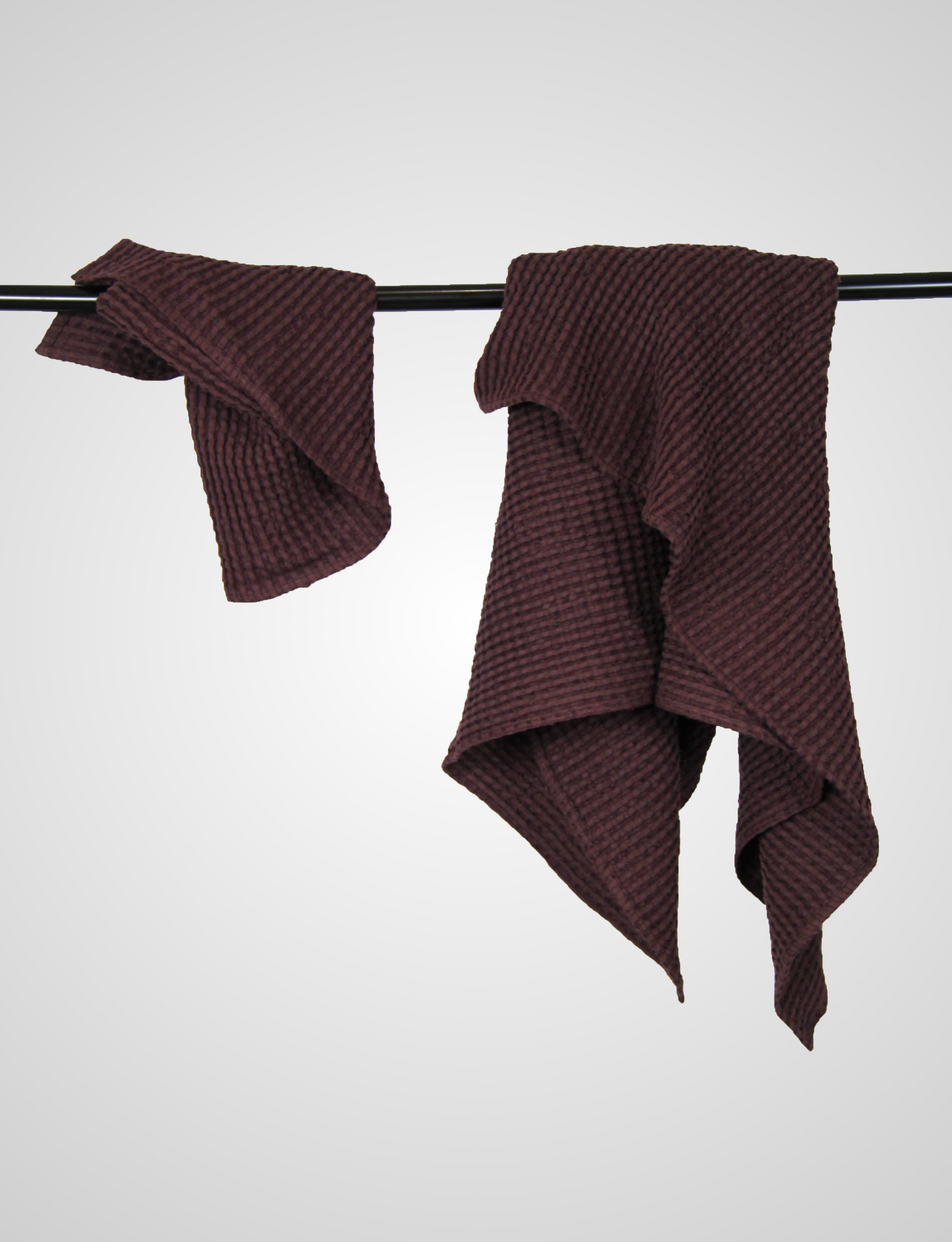 Plum linen waffle towel - Lorena Segura Design