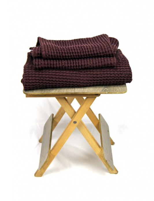 Plum linen waffle towel - Lorena Segura Design Lorena Segura Design
