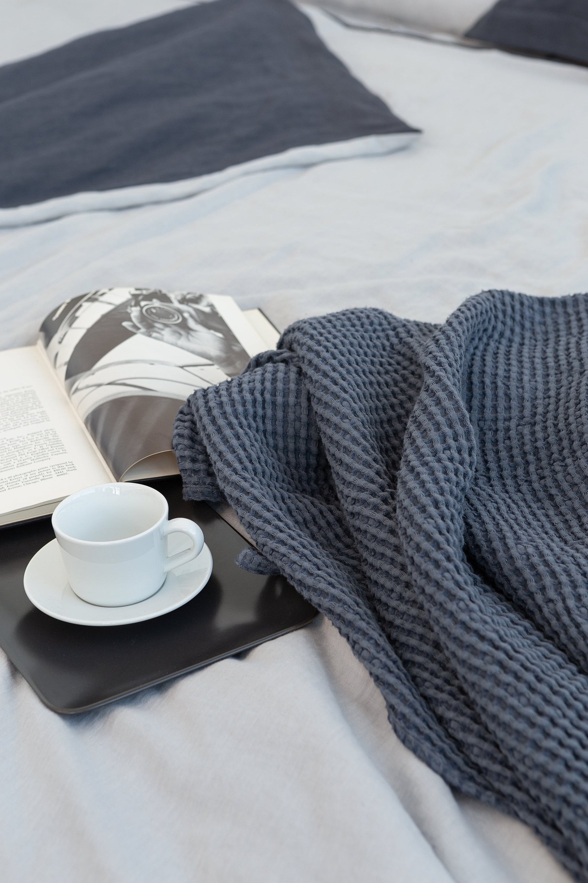 Amber waffle linen towel - Lorena Segura Design