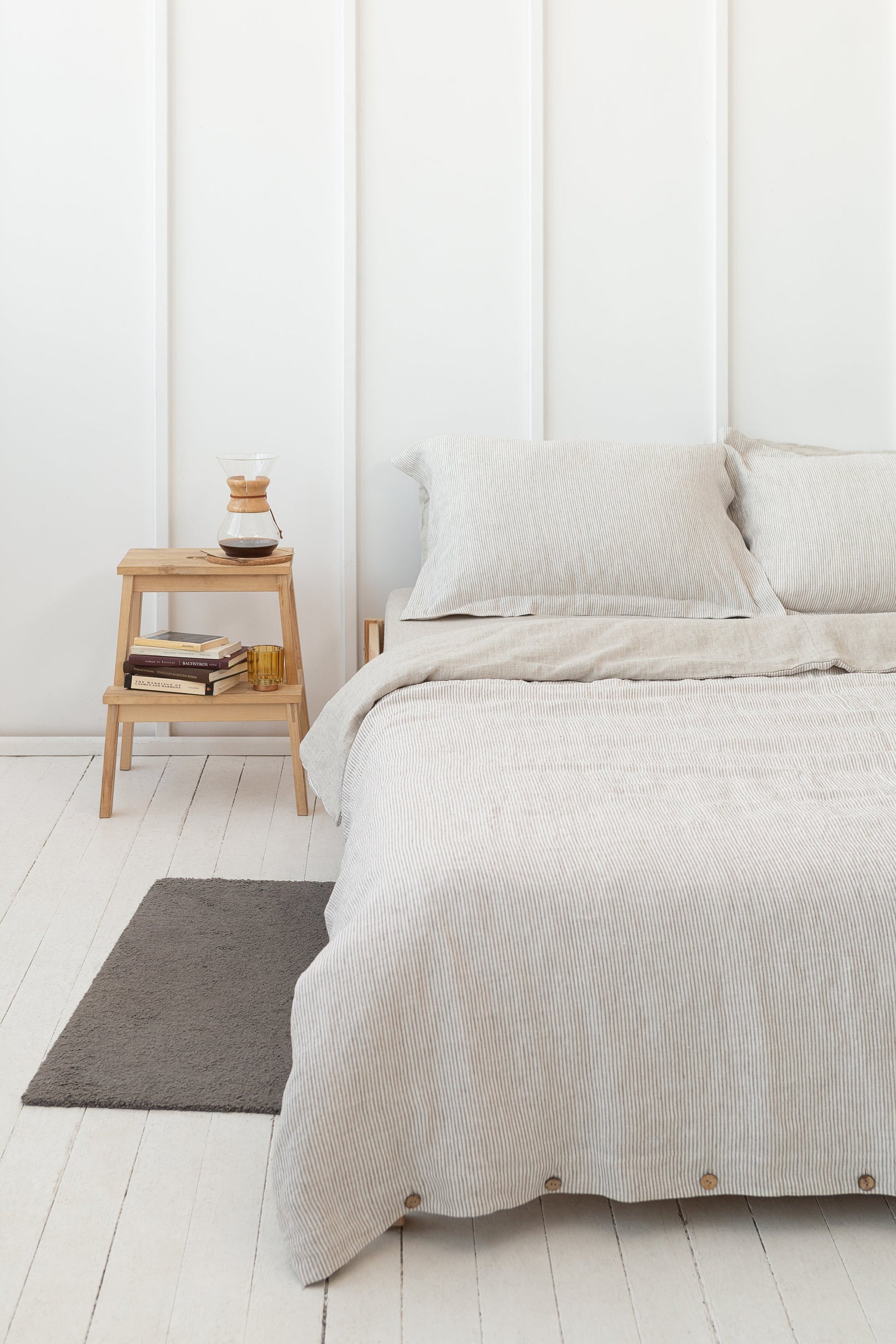 Natural Light and Striped Beige double side linen bedding set - Lorena Segura Design
