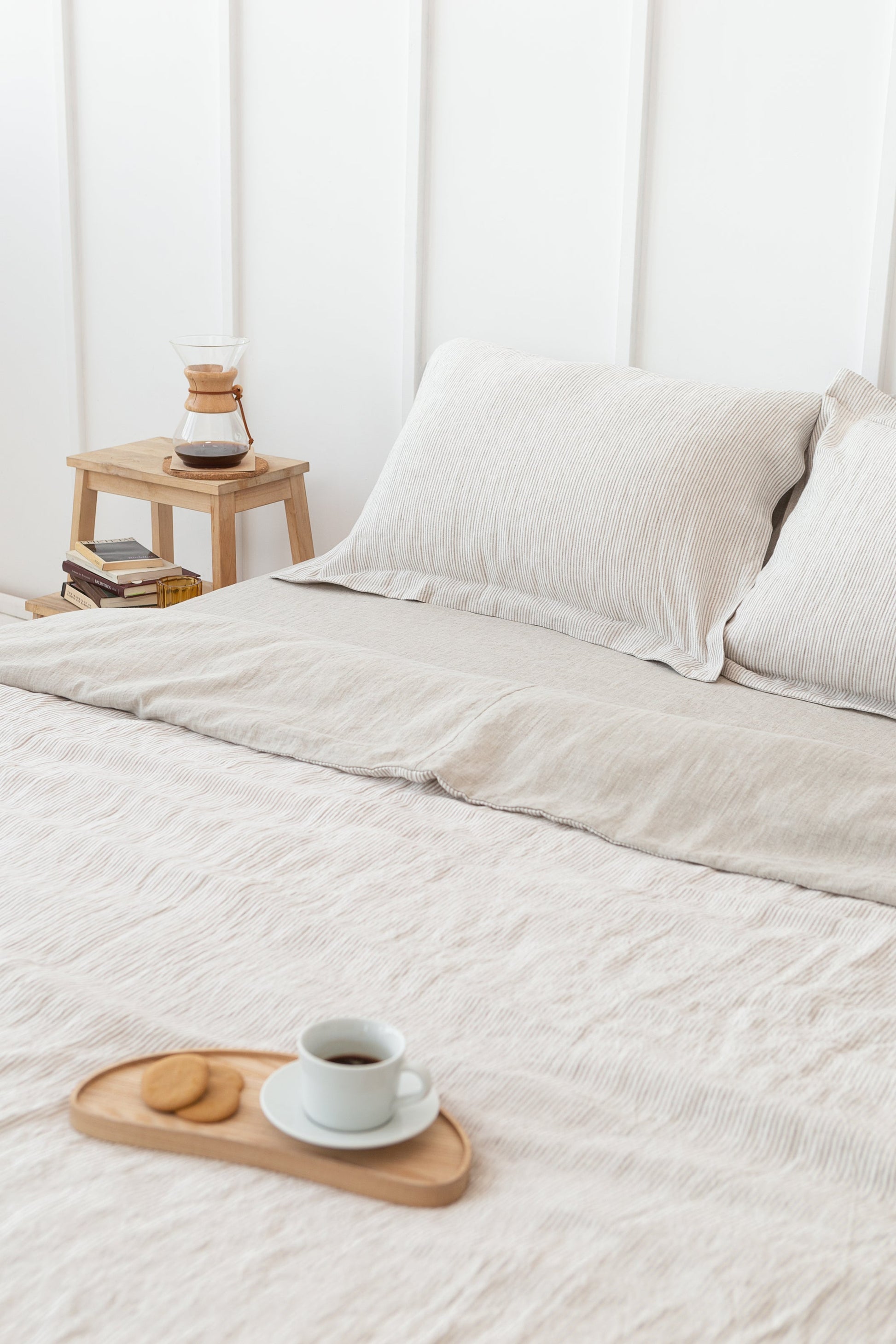 Natural Light and Striped Beige double side linen bedding set - Lorena Segura Design