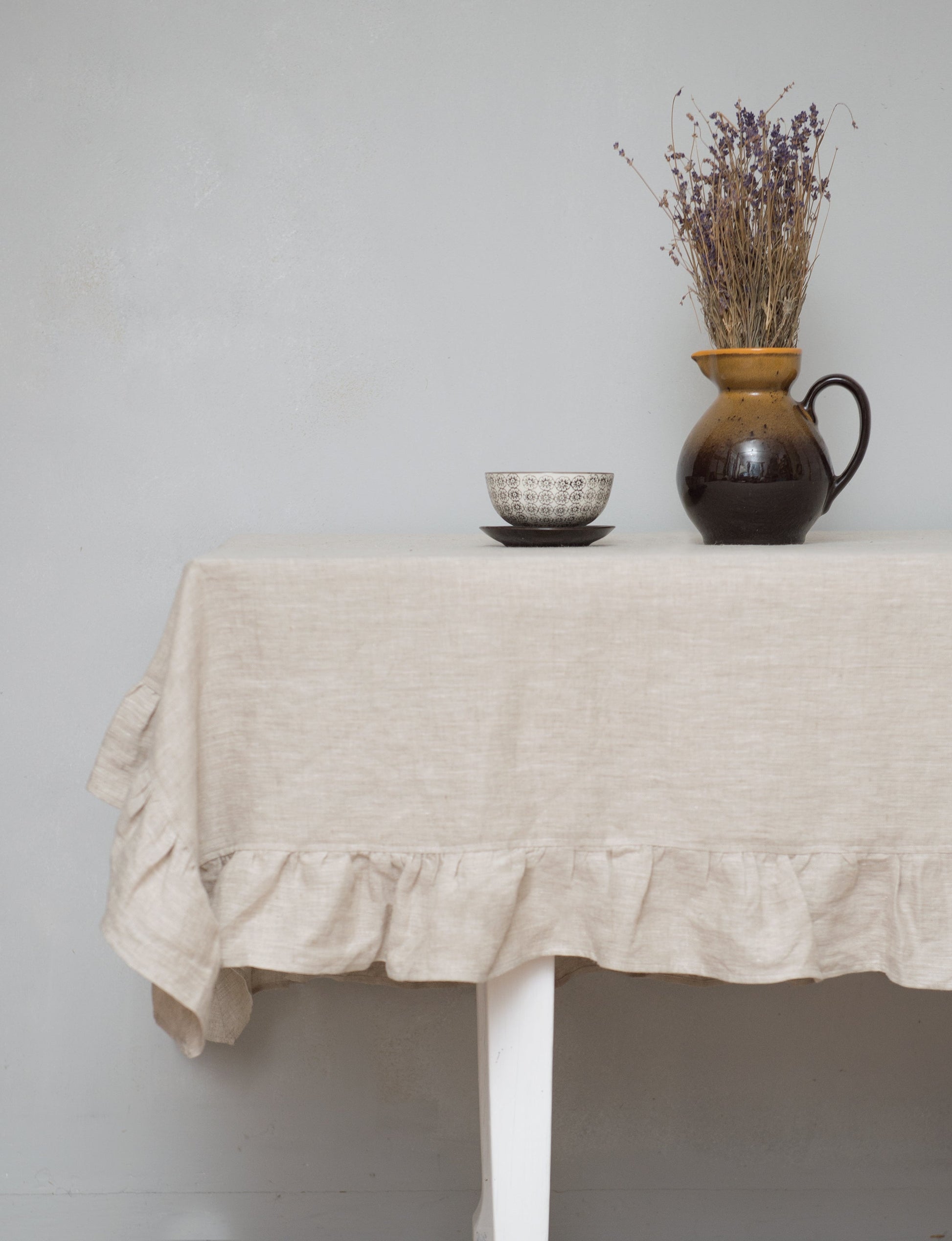 Natural Light  linen tablecloth with ruffles - Lorena Segura Design